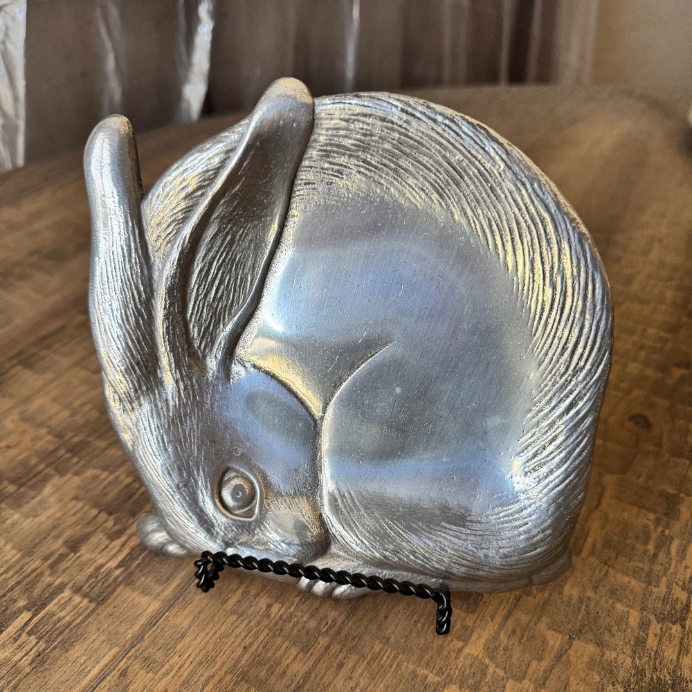 Vintage Arthur Court Bunny Platter